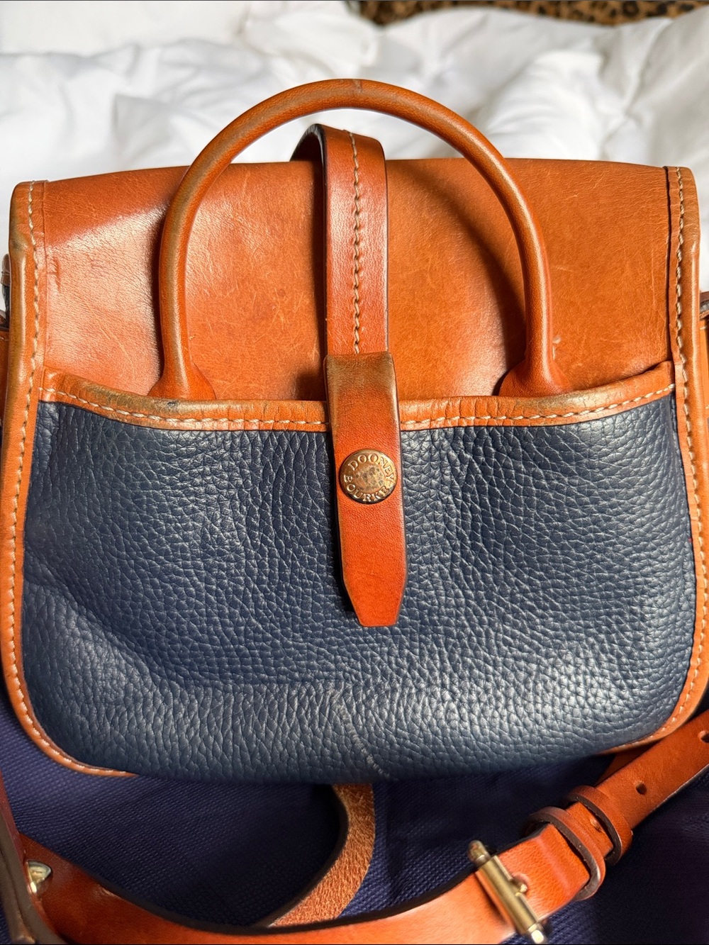 Dooney & Bourke Bag - Picture 4 of 8